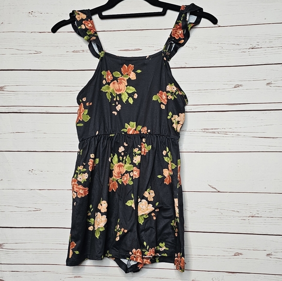 Stitch Fix Society & Stitch Flutter Tank Romper - Picture 9 of 9